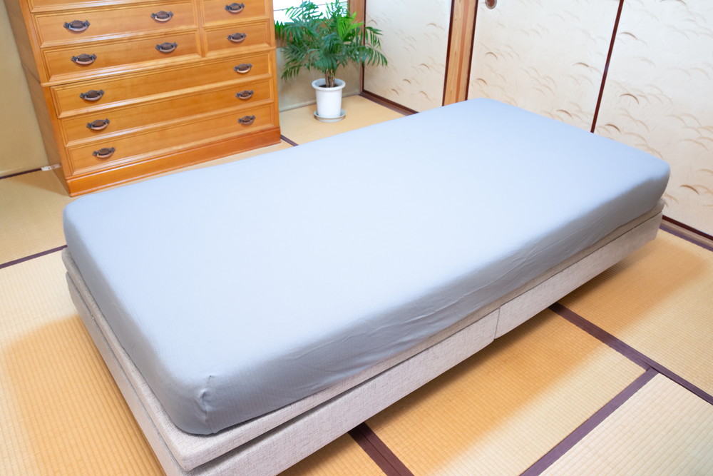 シングルからセミダブルまで対応するシーツ 写真2